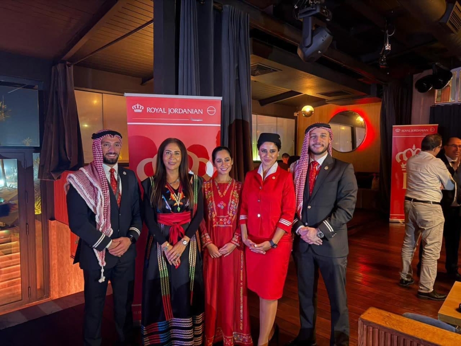 السفيرة غنيمات تشارك في احتفالية استئناف الرحلات الجوية المباشرة بين عمّان والدار البيضاء...صور