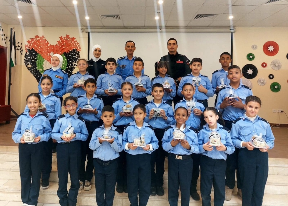 الشرطة المجتمعية تنفذ انشطة توعوية في إقليم العاصمة