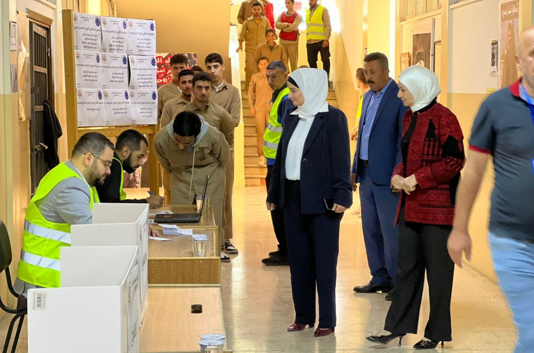 السّواريس تتابع سير إجراءات انتخابات المجالس البرلمانية الطلابية في لواء سحاب.