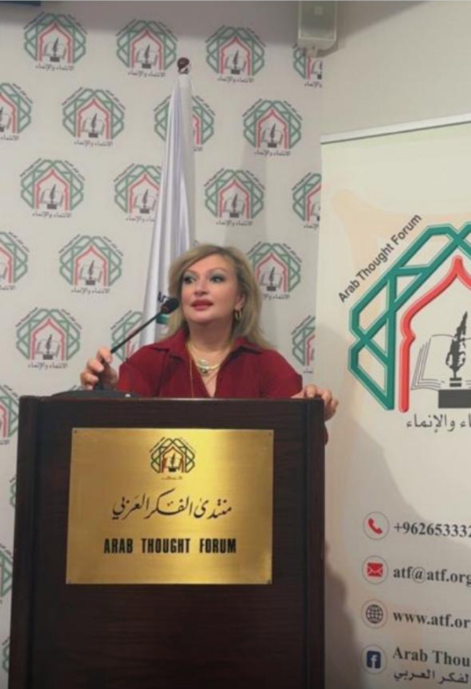 ربا الرفاعي تناقش هيمنة العقل الذكوري في منتدى الفكر العربي