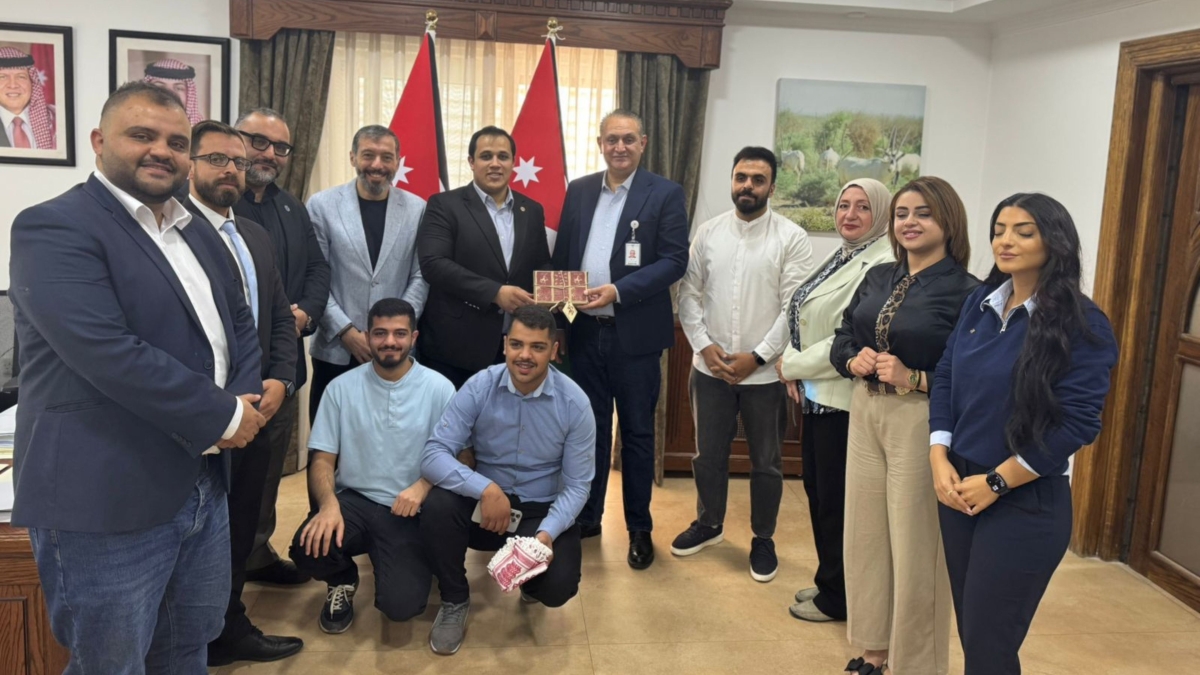 البيئة يلتقي وفدًا من مؤسسة محافظتي للعمل التطوعي والتدريب