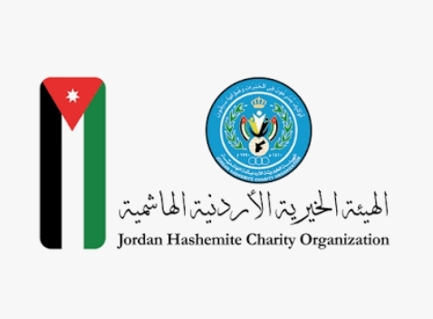 دورة حول الرسم على الزجاج لسيدات في الزرقاء