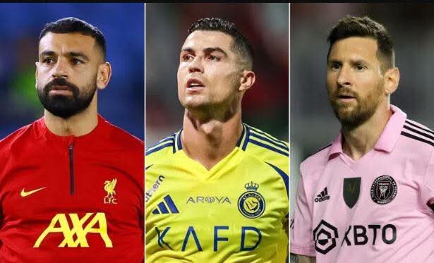 ميسي ورونالدو وصلاح ضمن المرشحين للتشكيلة الأفضل بالعالم لعام 2025