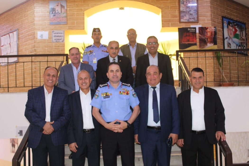 لقاء تواصلي يجمع مدير شرطة البلقاء بعدد من متقاعدي الأمن العام