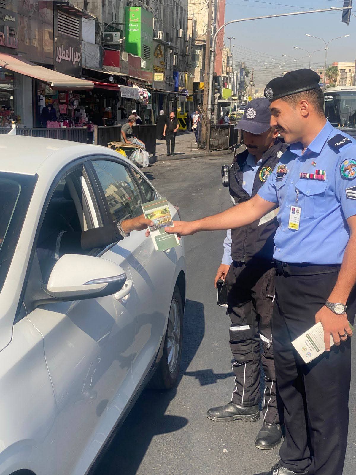 الشرطة المجتمعية تنفذ انشطة توعوية في إقليم العاصمة