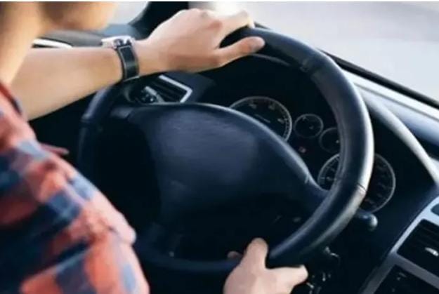 مدعوون لإجراء الفحص العملي  أسماء