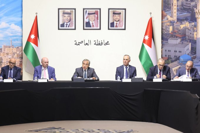 رئيس الوزراء: تعديلات ضريبية على الأبنية الفارغة ومشروع قانون للضمان الاجتماعي لتعزيز الاستقلالية