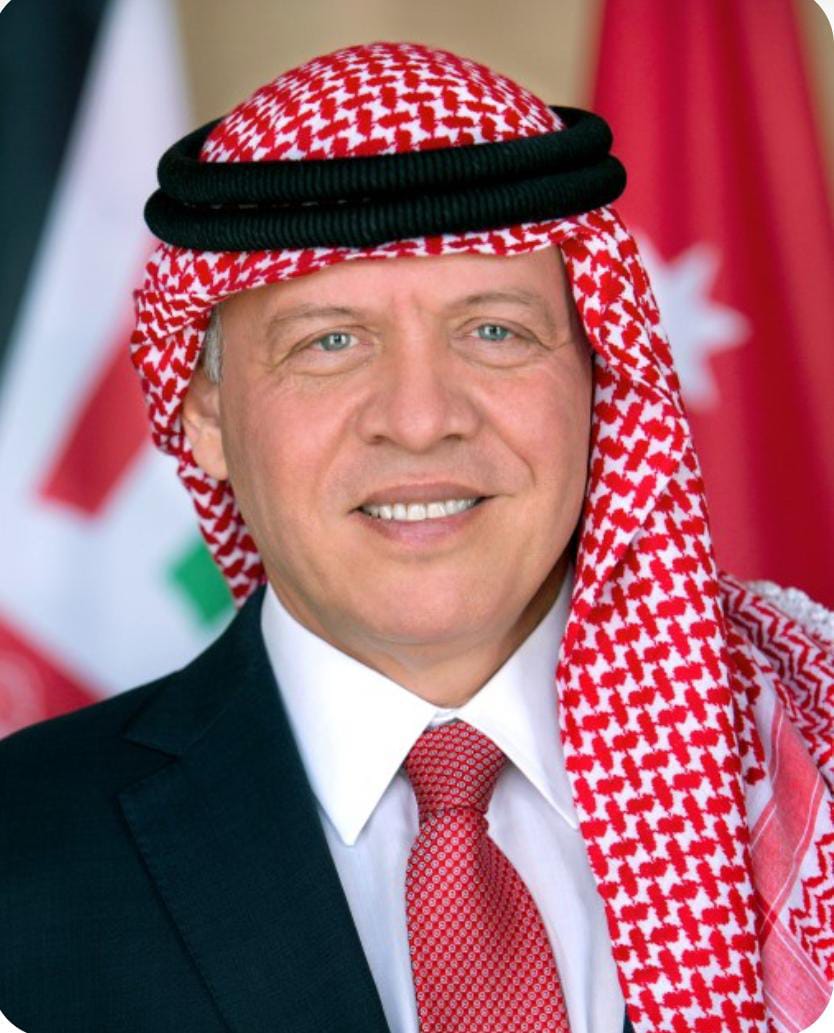 الزبن يكتب حين يهمس العرش