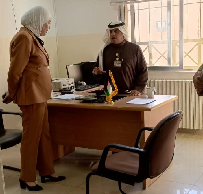 وزيرة التنمية الاجتماعية تطلع على الخدمات المقدمة في مركز سحاب للخدمات النهارية ....صور