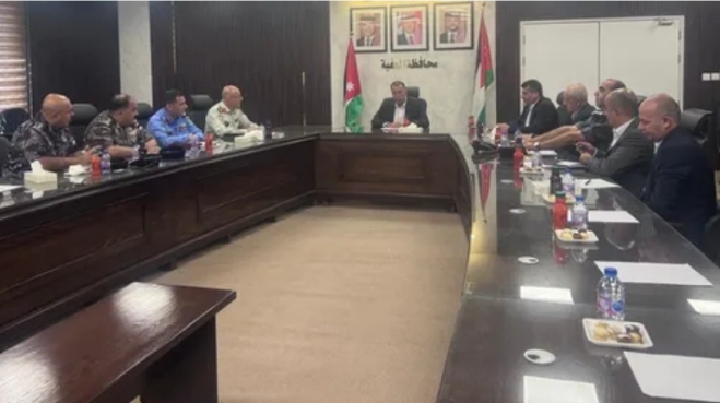 الفراية يوجّه بتعزيز الأمن والسلامة في العقبة وتشديد الرقابة على الشواطئ والمخيمات السياحية