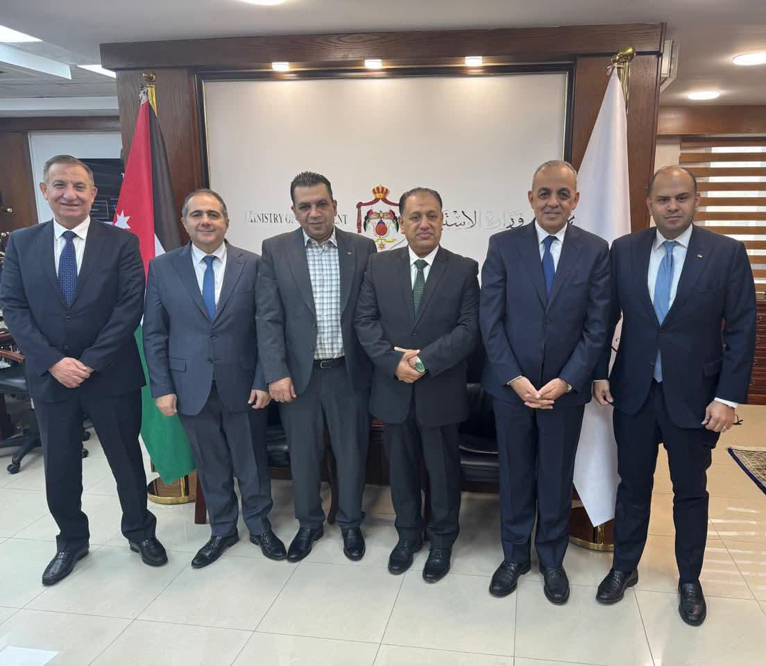 السعود يطالب الحكومة بتلفريك في الطفيلة