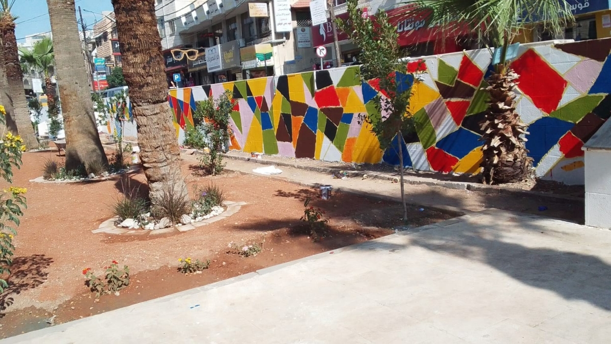 جرش ..مبادرة “التطوع الأخضر” تجمل حديقة الجيش تمهيداً للافتتاح