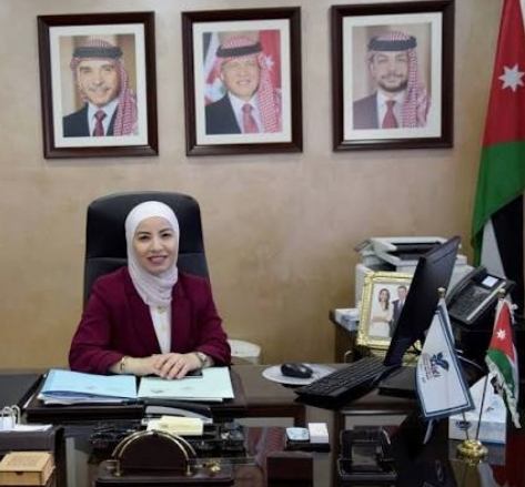 مدير عام المعونة الوطنية تتابع برامج الصندوق وتدريب ذوي الإعاقة في الزرقاء