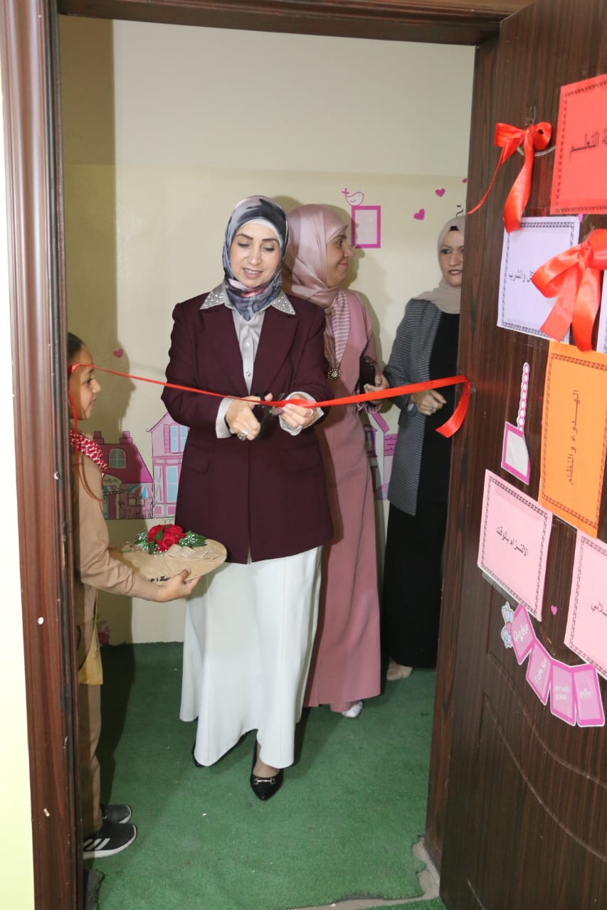 السلامين ترعى افتتاح غرف تعليمية ومهنية مستحدثة في مدرسة أم سلمة الأساسية المختلطة