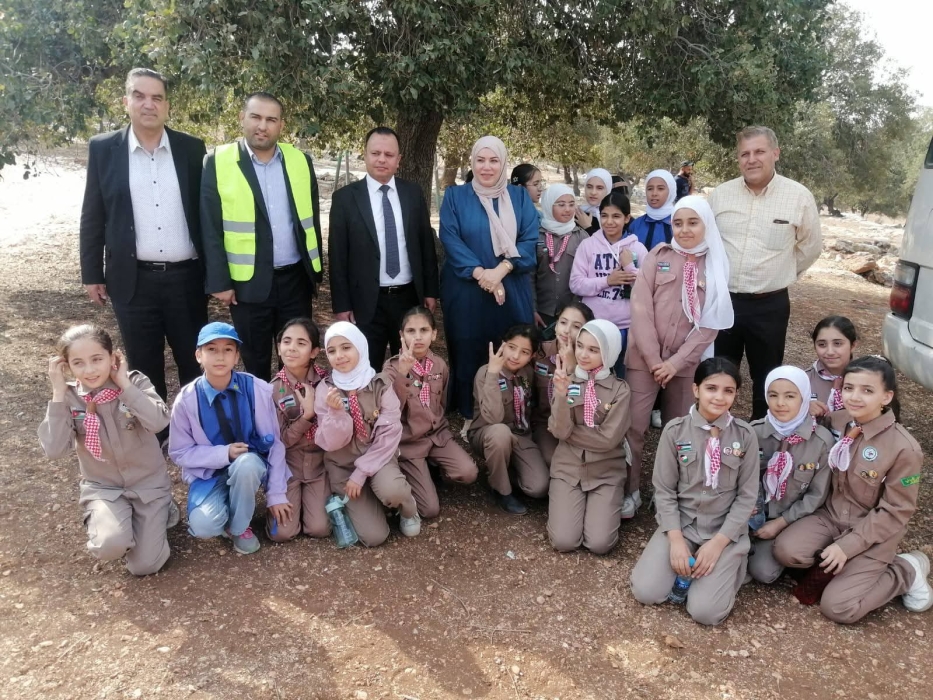 الشطناوي تواصل المشاركة في الحملة الوطنية للنظافة بمنطقة الشعلة  سحم