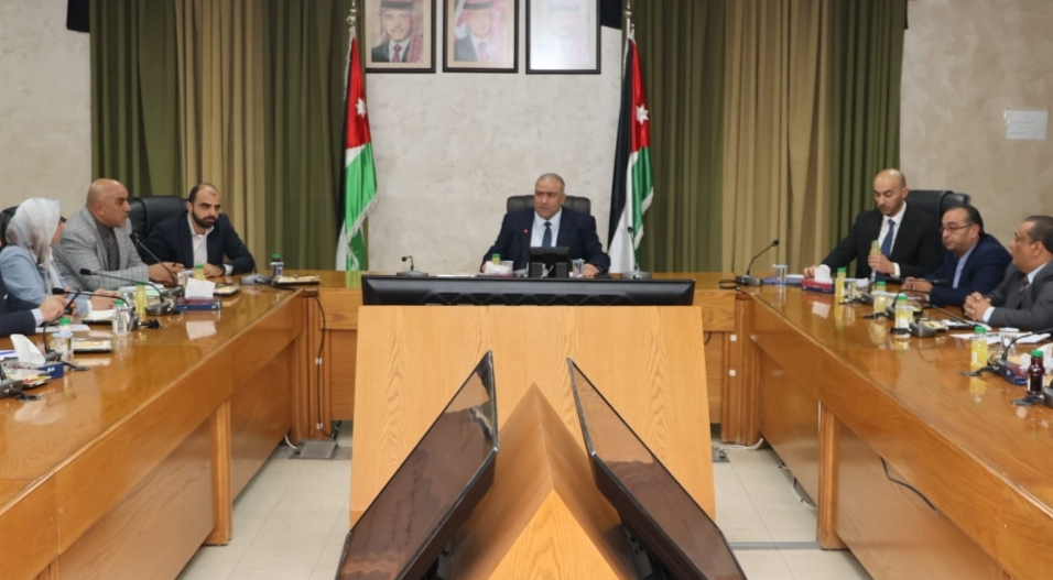 التربية: اتخاذ سلسلة من الإجراءات الهادفة إلى تطوير التعليم المهني والتقني