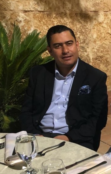 زياد البلوش يطلق حملة طلاء أسوار مدارس جنوب عمّان...صور