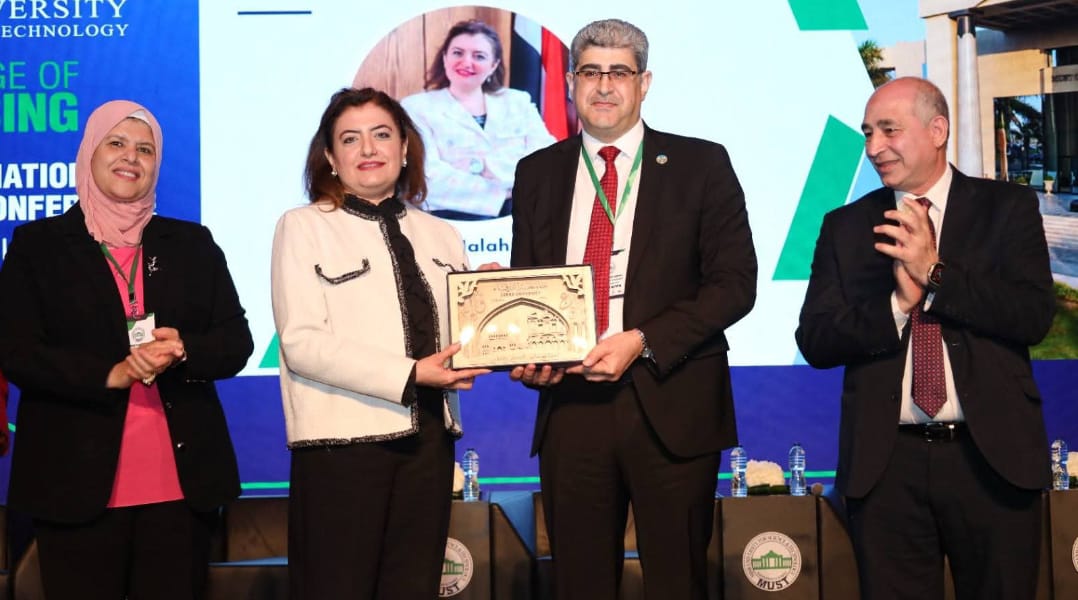 مشاركة مميزة لجامعة الزرقاء في مؤتمر كلية التمريض بجامعة مصر للعلوم و التكنولوجيا