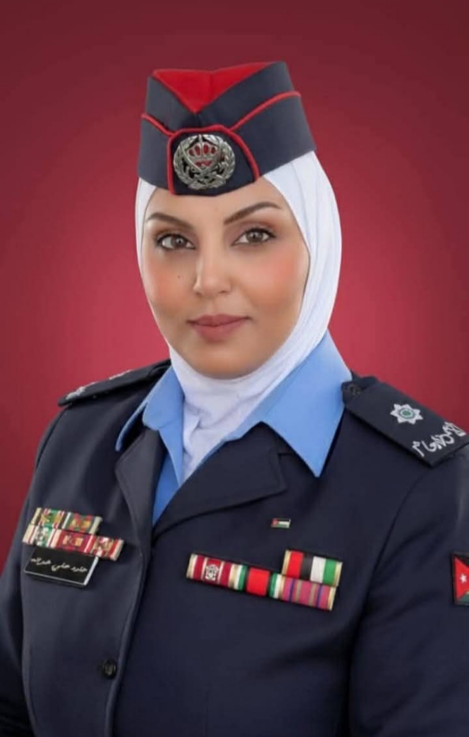 ترفيع خلود علي غزالة إلى رتبة ملازم ثاني