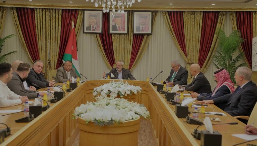 خدمات الأعيان تلتقي أصحاب شركات التطبيقات الذكية