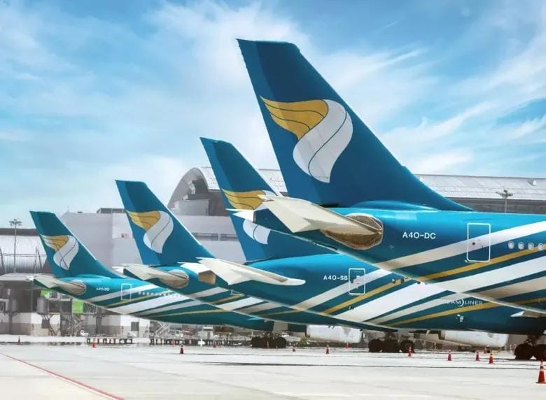 الطيران العماني : توقف عدد من طائراتنا مؤقتاً.. ماذا يحدث؟