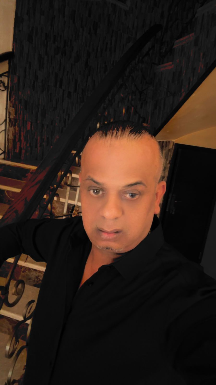 الحافظ يكتب كلمات حزينة ومؤثرة في الذكرى السنوية لوفاة والدته العزيزة الغالية