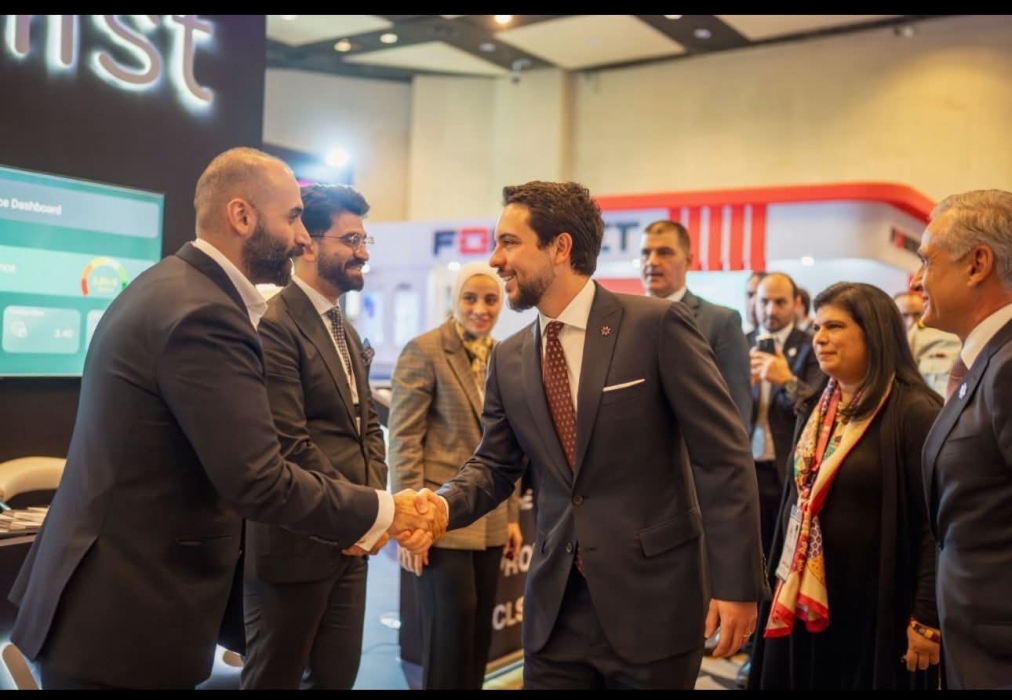 جامعة الزيتونة الأردنية تحصد المركز الأول في مسابقة Live Hack للأمن السيبراني