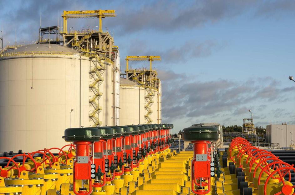 النفط يتراجع مع اقتراب محادثات السلام الأوكرانية