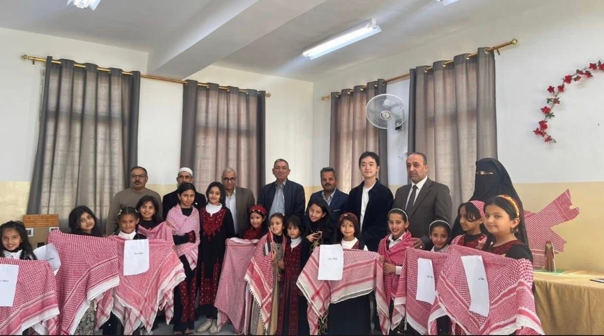 الفتينات يرعى افتتاح مكتبة ومعرض التراث وإعادة التدوير في مدرسة الشريفة زين بنت ناصر بالقطرانة