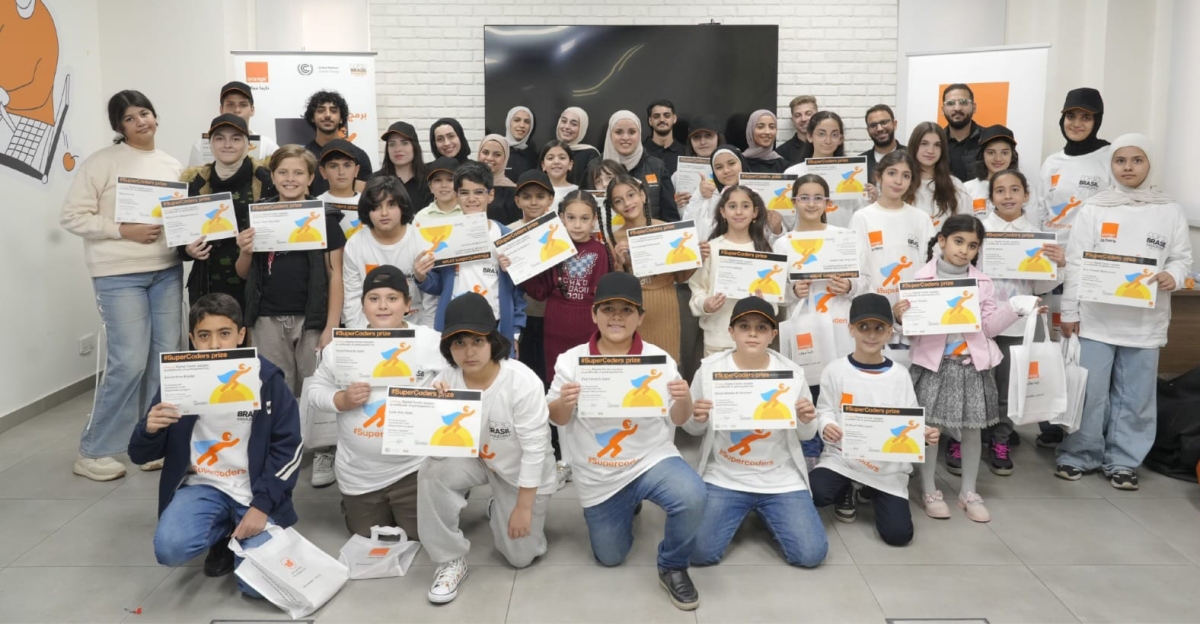 أورنج الأردن تنظم ورشة بعنوان البرمجة من أجل الأرض