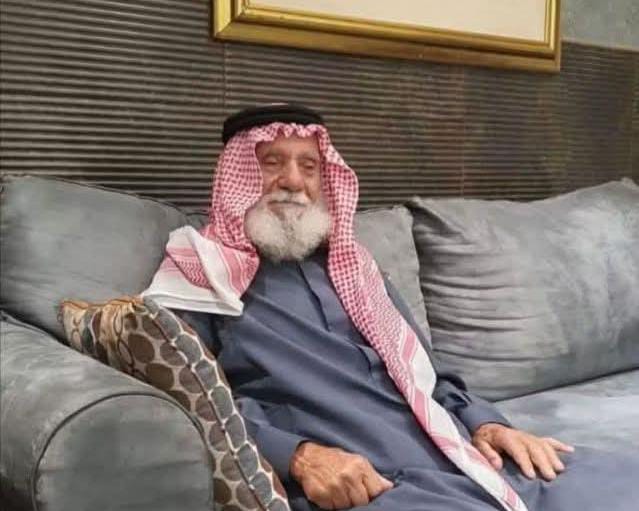 الباشا أحمد عبدالكريم الرقاد ينعى الحاج عاكف عبدالله الرقاد بكلمات مؤثرة