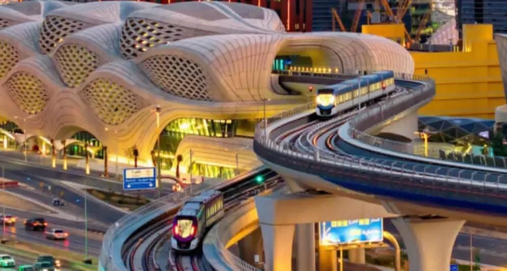 إنجاز عالمي سعودي.. قطار الرياض يدخل موسوعة غينيس كأطول شبكة ذاتية القيادة في العالم