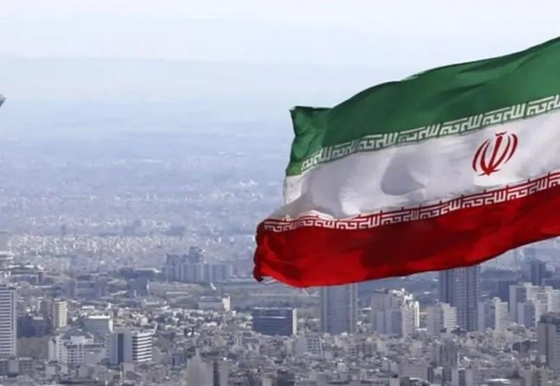 ضبط خبراء إيرانيين وسوريين في اليمن وإعلان من الإنتربول الدولي