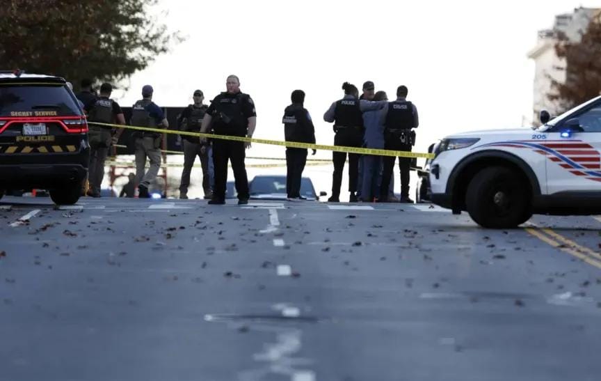 إطلاق نار قرب البيت الأبيض.. تحقيقات الـFBI تكشف مفاجآت حول المسلح الأفغاني