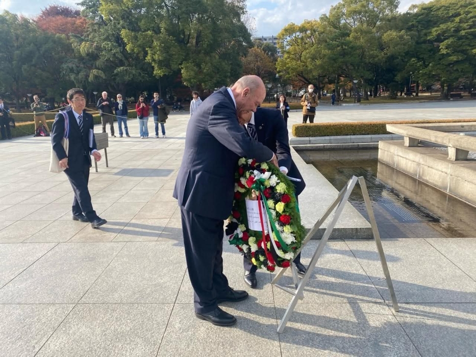 الفايز يؤكد عمق الشراكة الاستراتيجية بين الأردن واليابان