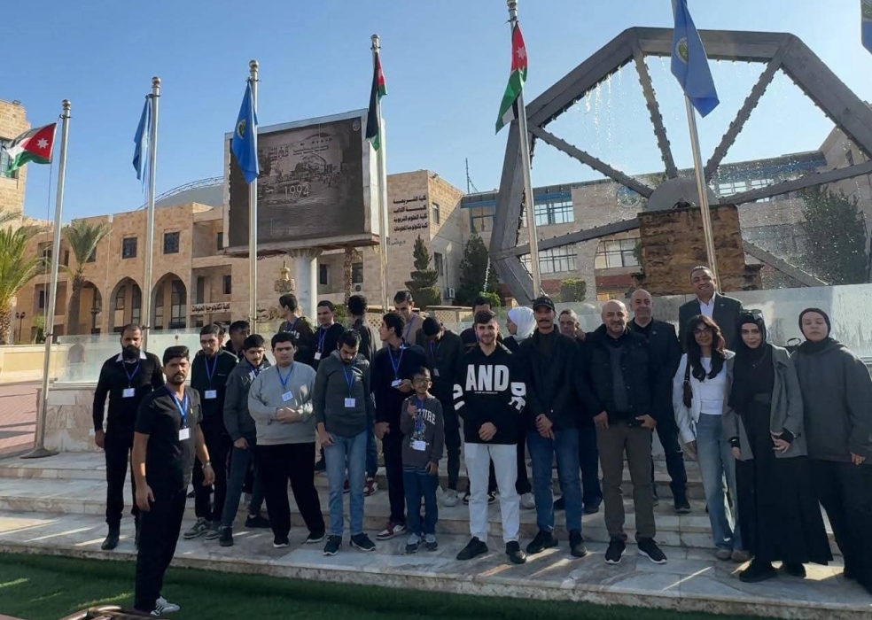 جامعة  الزرقاء تستقبل منتفعي وكوادر مركز الهدبان لذوي الاحتياجات الخاصة...صور