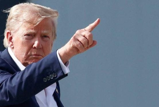 ترامب: سيتم إغلاق المجال الجوي فوق فنزويلا ومحيطها بالكامل