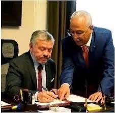 التجسير بين القيادة والشعب عبر الديوان الملكي العامر