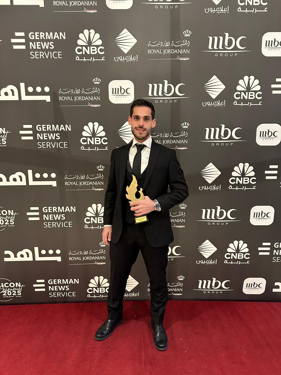 زيد اليعاقبة ينال جائزة أفضل مدير أعمال رياضيين لعام 2025