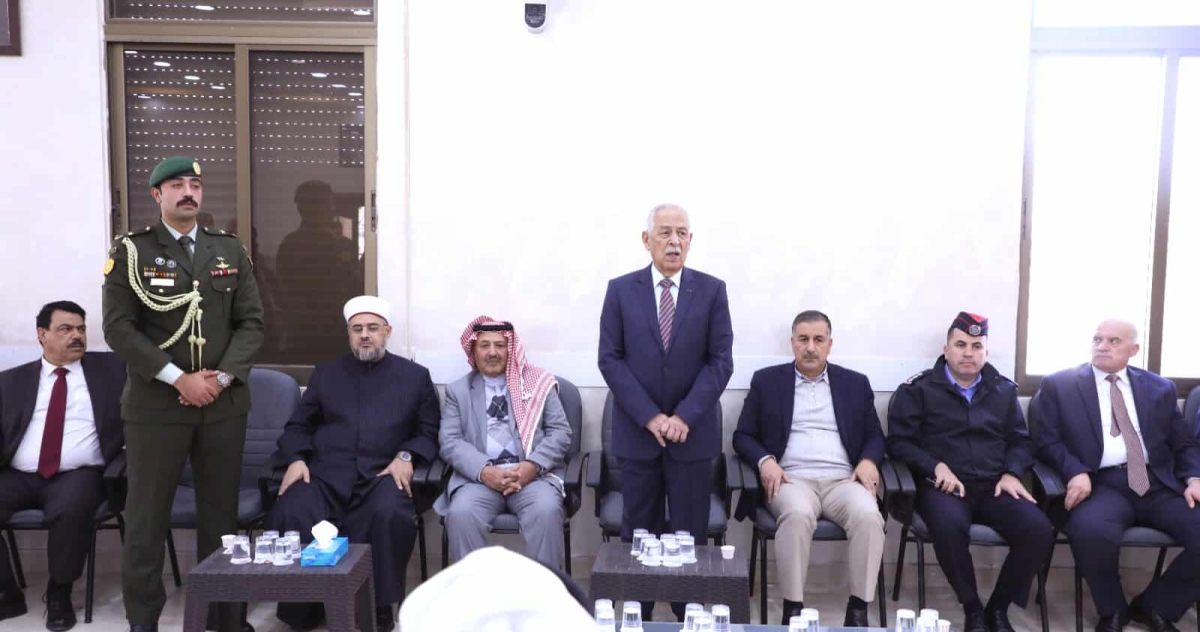 مندوبا عن الملك وولي العهد. العيسوي يعزي أبو هزيم وقيتوقة...صور