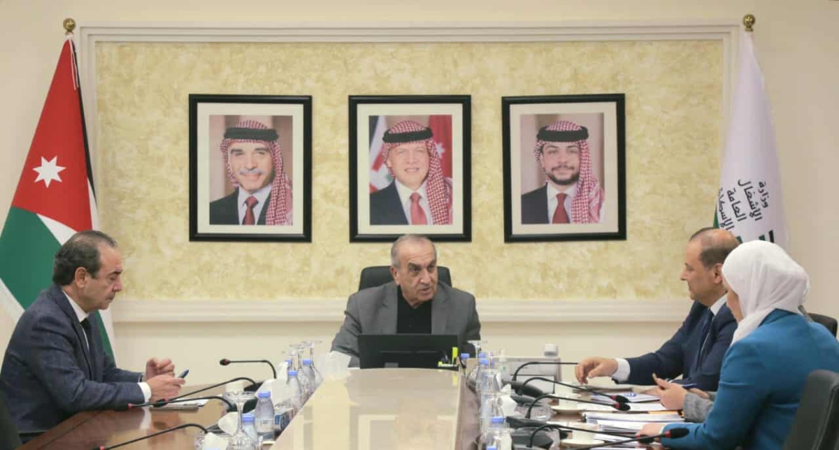 وزير الأشغال ونقيب المهندسين يبحثان توسيع آفاق التعاون وتعزيز التنسيق في القضايا الهندسية والإنشائية