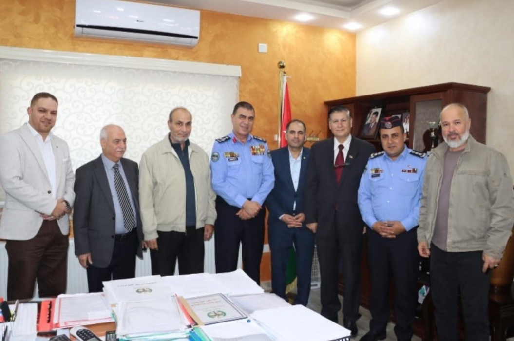 مجلس محلي الشميساني يزور إدارة الترخيص