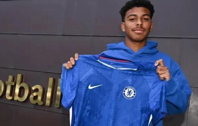 تشيلسي يوقع أول عقد احترافي مع نجل تياغو سيلفا