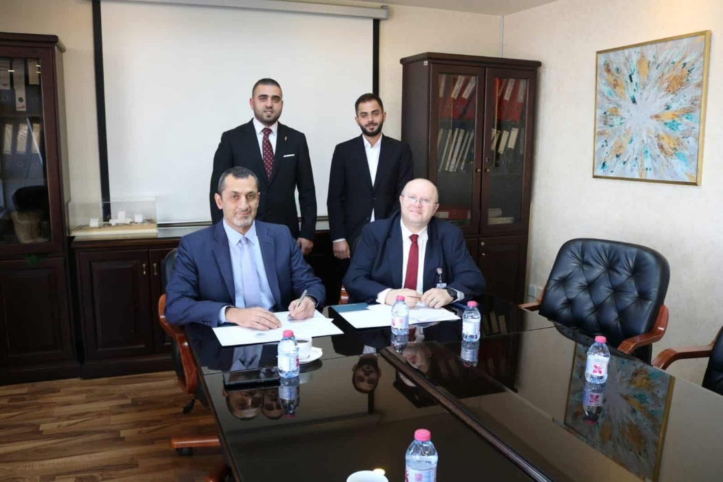 جامعة الزيتونة الأردنية توقّع اتفاقية تعاون تدريبي مع المركز العربي الطبي