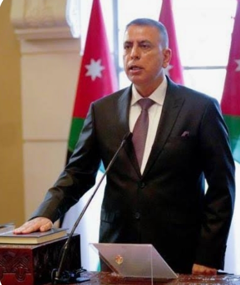 وزير الداخلية يوعز بالإفراج عن 453 موقوفا إداريا