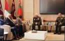 اللواء الركن الحنيطي يستقبل وزير الدفاع السوداني...صور