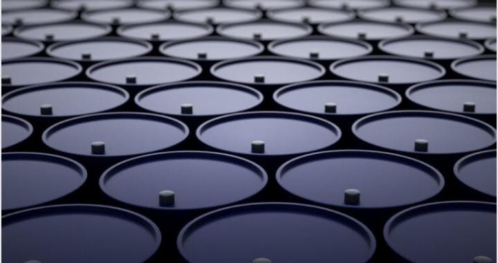 برميل النفط الأميركي دون الـ55 دولارا لأول مرة منذ 2021