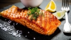 طريقة تحضير سلمون مشوي بالزبدة والليمون