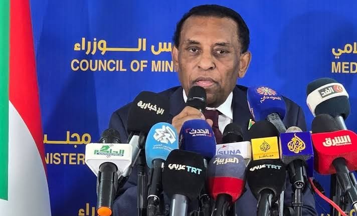 رئيس الوزراء السوداني يعلن تهيئة شاملة للحوار الوطني ويفتح الباب لعودة السودانيين
