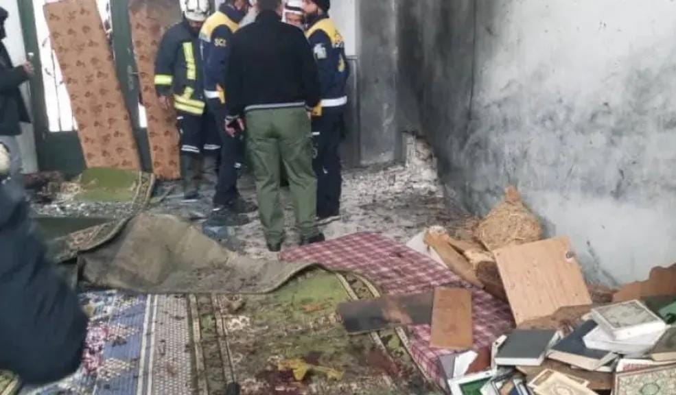انفجار داخل مسجد بسوريا أثناء صلاة الجمعة.. ماذا حدث؟